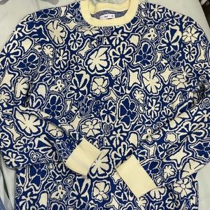 SOLD Aritzia TNA printed Peggy sweater